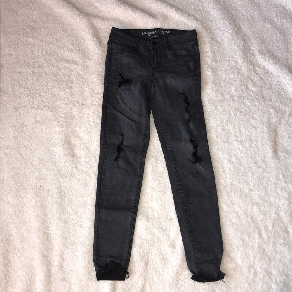 American Eagle gray distressed skinny jean